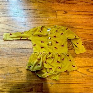 Kate Quinn Skirted Bodysuit. 12-18m.